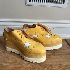 Yellow Star-Embellished Platform Shoes